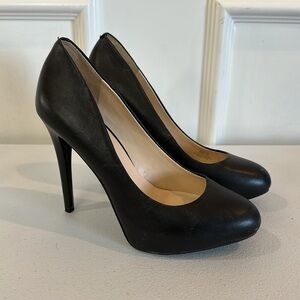 Jessica Simpson Black Leather Heels